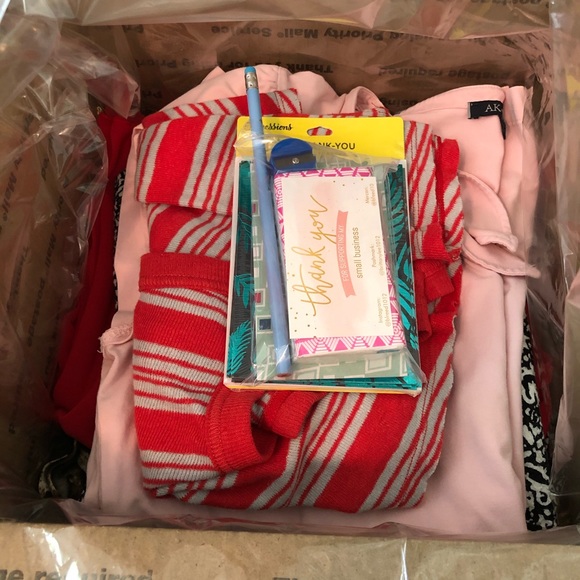 ‼️SUPER SALE‼️ $25 Mystery Reseller Bundle 5-lb Box - Picture 10 of 12